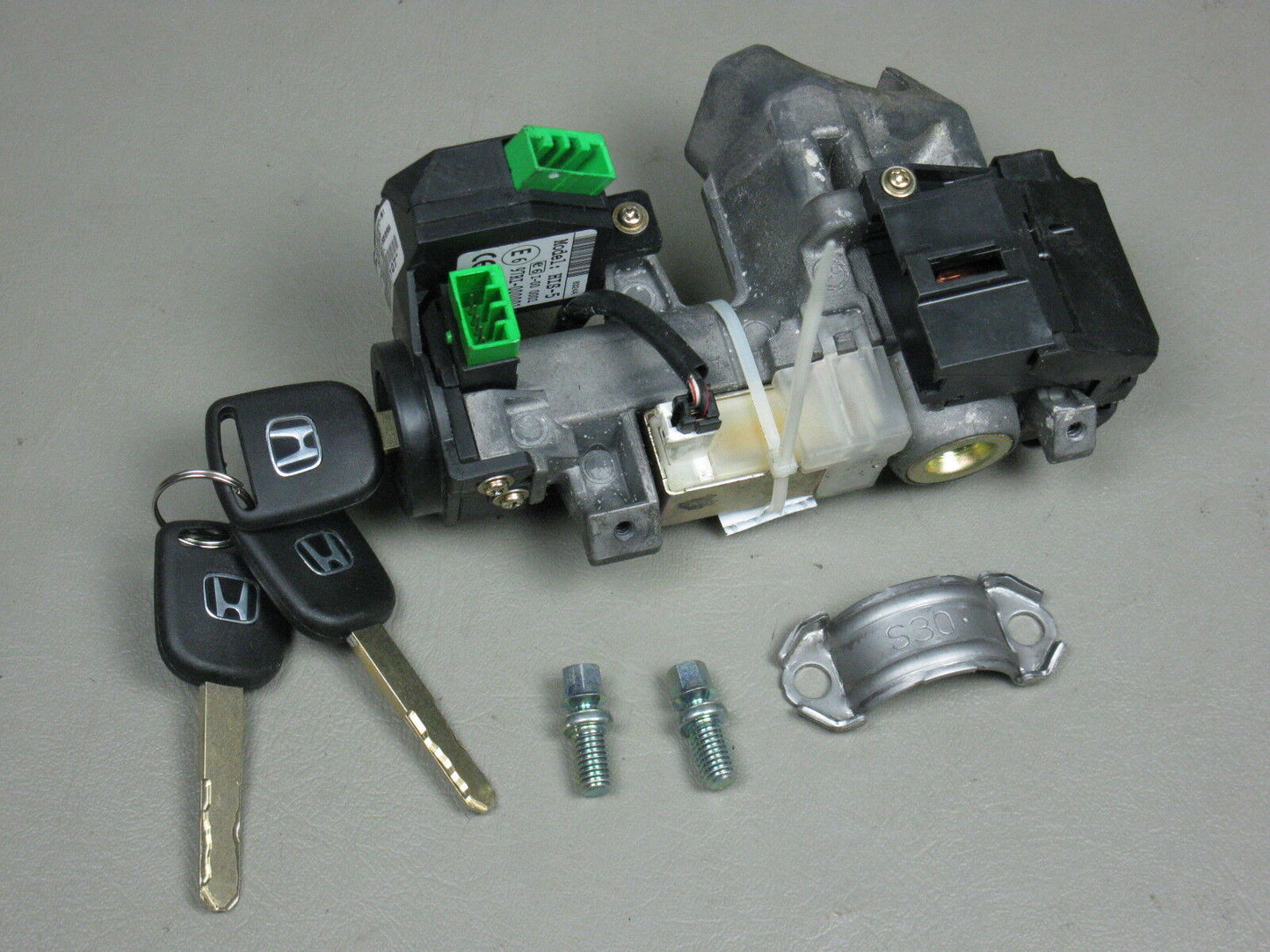 2003 2004 2005 2006 2007 Honda Element ignition switch lock cylinder with key